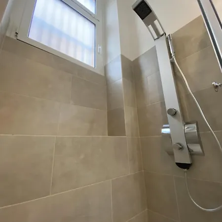Loft 18a - Casa Con Ingresso Indipendente E Parcheggio Gratuito * 罗马