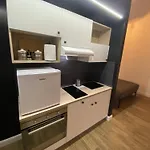 Loft 18a - Casa Con Ingresso Indipendente E Parcheggio Gratuito Daire *