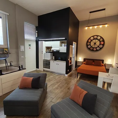Loft 18a - Casa Con Ingresso Indipendente E Parcheggio Gratuito *