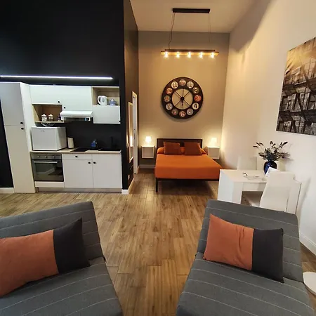 شقة Loft 18a - Casa Con Ingresso Indipendente E Parcheggio Gratuito *