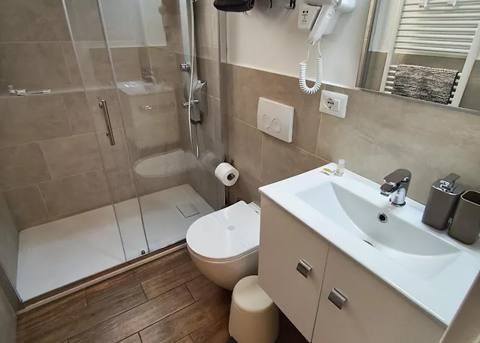 Lägenhet Loft 18a - Casa Con Ingresso Indipendente E Parcheggio Gratuito